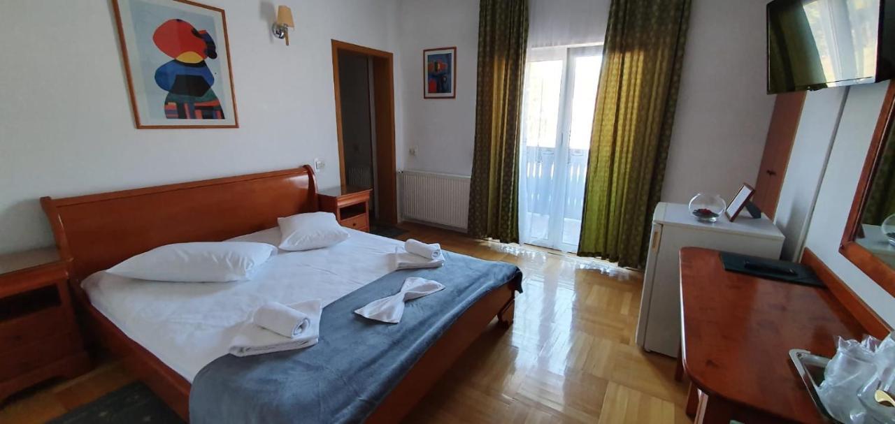 Pensiunea Alpin Predeal Exterior foto