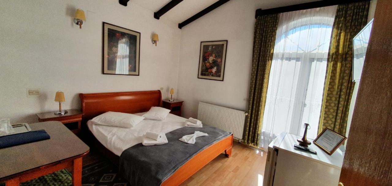 Pensiunea Alpin Predeal Exterior foto