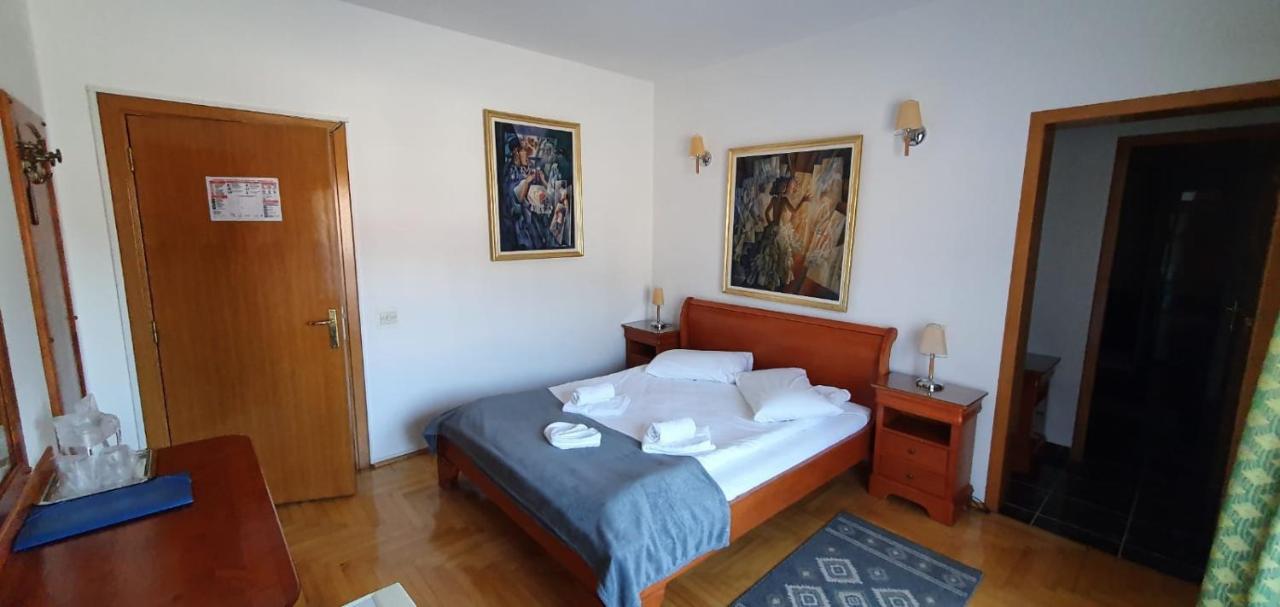 Pensiunea Alpin Predeal Exterior foto